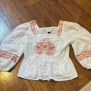 Universal Threads White and Orange Embroidered Women's Top